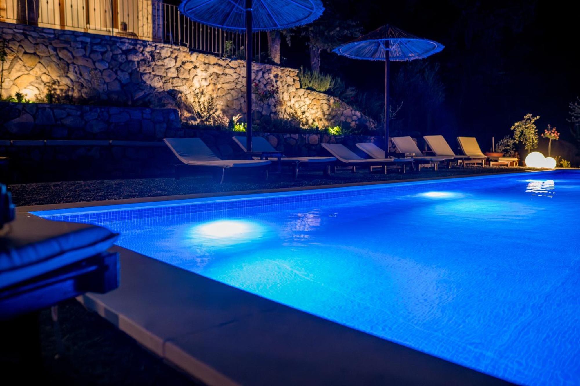 Apartment Macic Dub I Cattaro Esterno foto